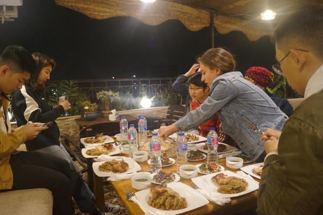 Draz Pyramids View Bed & Breakfast Kafrat al Jabal Exterior photo
